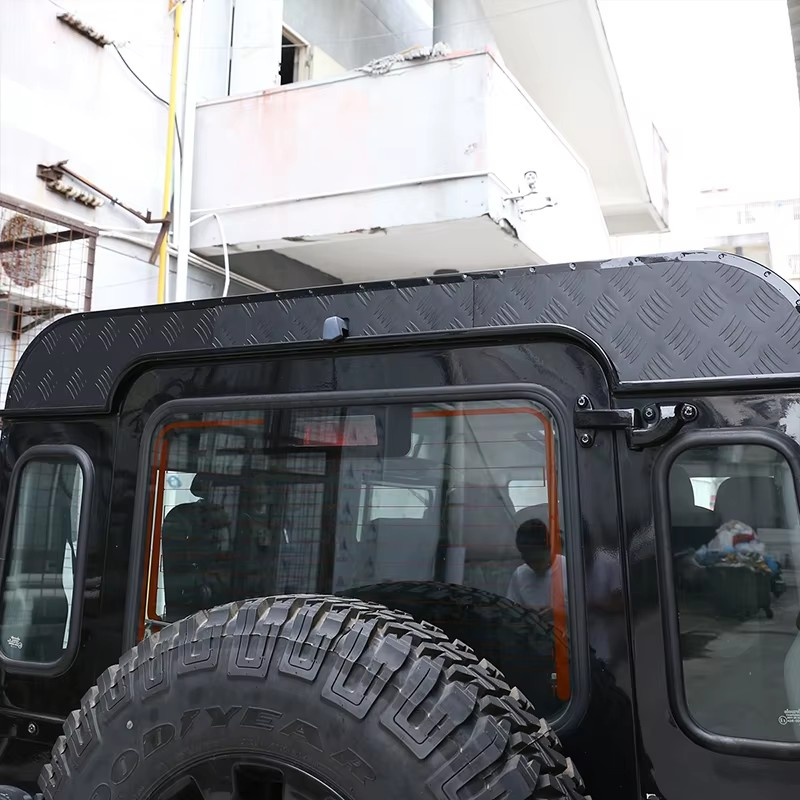 2004-2018 Land Rover Defender 90/110/130 2004–2018 Aluminum Rear Side Window & Body Trim Covers – 11 Styles