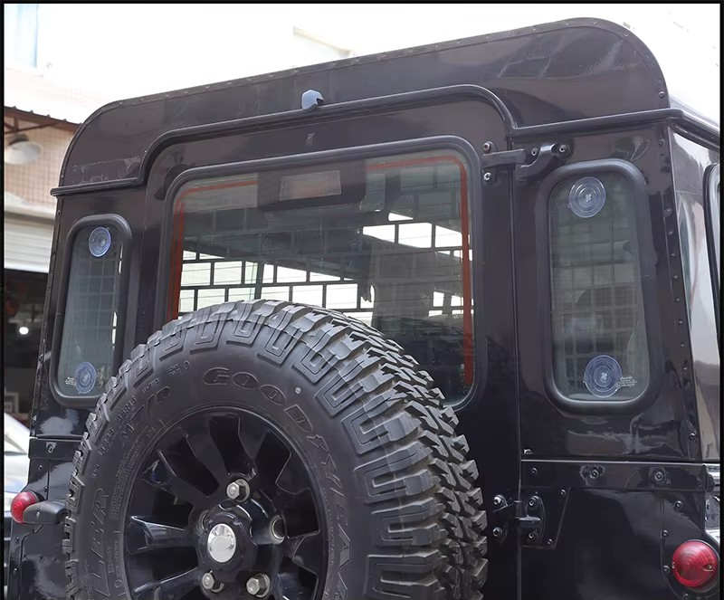 2004-2018 Land Rover Defender 90-110-130 3-Piece Aluminum Alloy Rear Trunk & Side Window Protection Panels