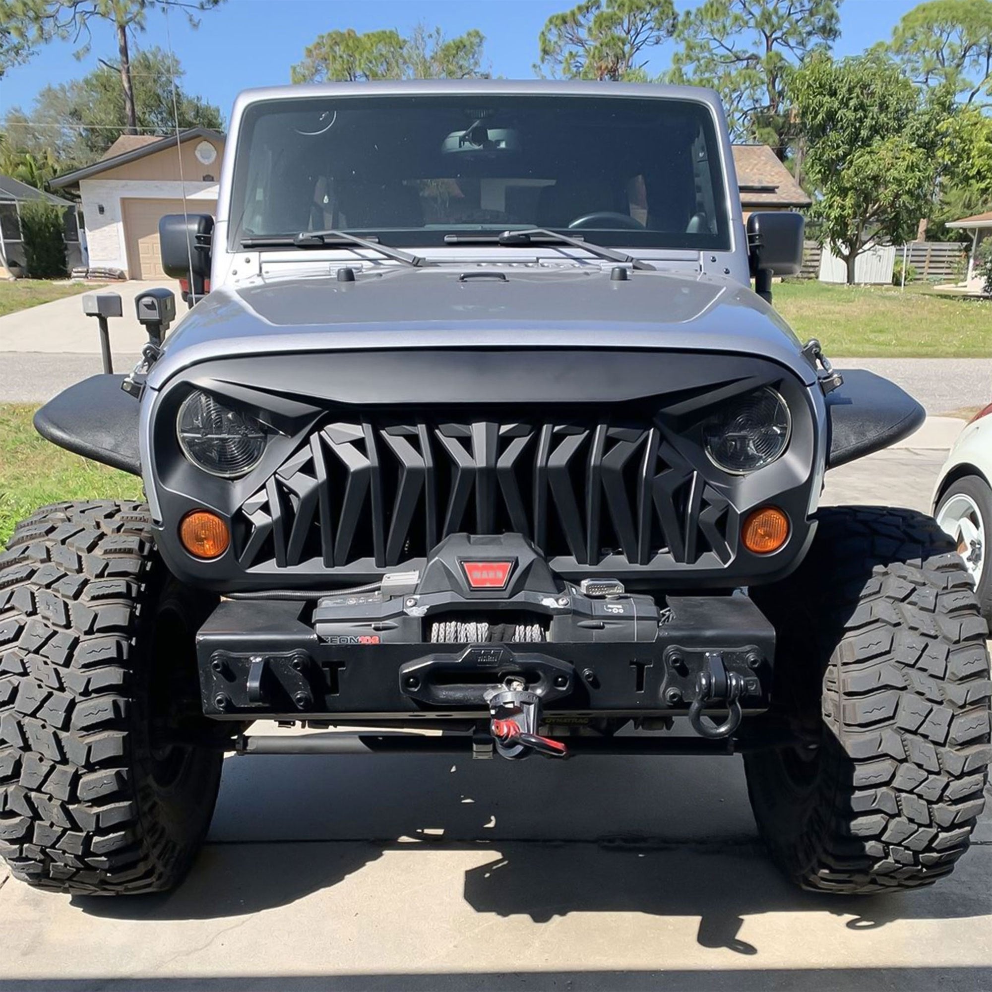 2007-2018 Jeep Wrangler JK/JKU Front Grille – Aggressive Viper & Shark-Inspired, Matte Black ABS