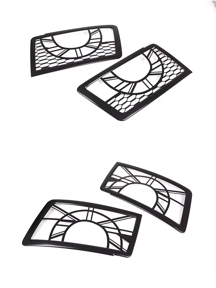 2020–2025 Land Rover Defender 110 2020–2024 Headlight Guard | Stainless Steel Lampshade Protection Net